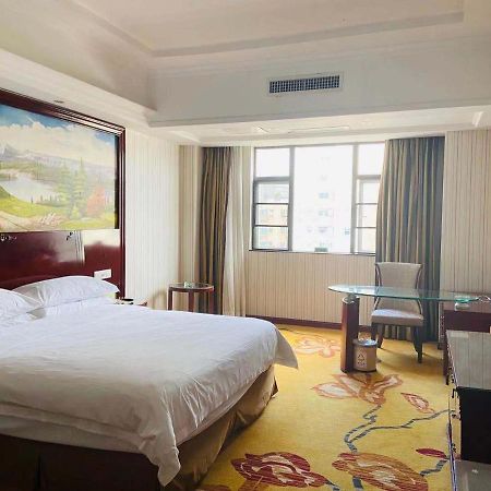 Vienna Hotel Foshan Nanhai City Square Esterno foto